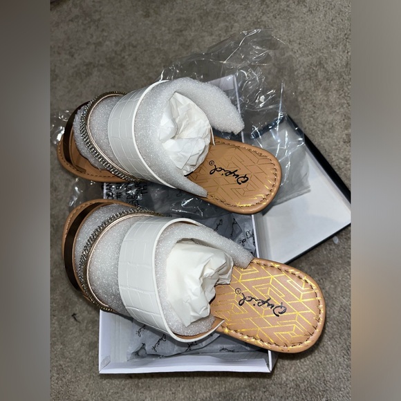 Qupid NEW Bling Low Platform Flat Metallic Crocodile 3 Banded Sandals Size 7 - Picture 7 of 11